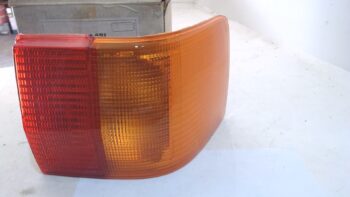 FARO POSTERIORE DX AUDI 80 HELLA 9EL 131 652-031