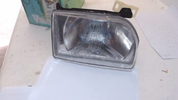 FARO Anteriore DX Ford Escort IV VALEO 700134.3