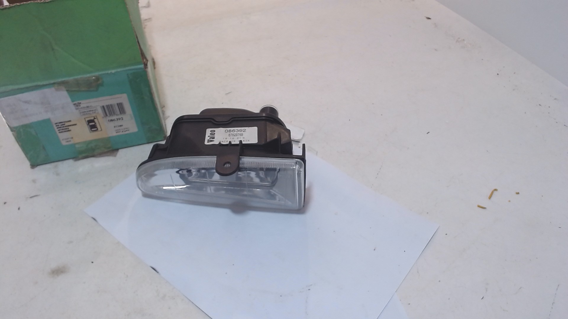 FENDINEBBIA DX FIESTA 96 FORD MAZDA 121 VALEO 086392 - immagine 3