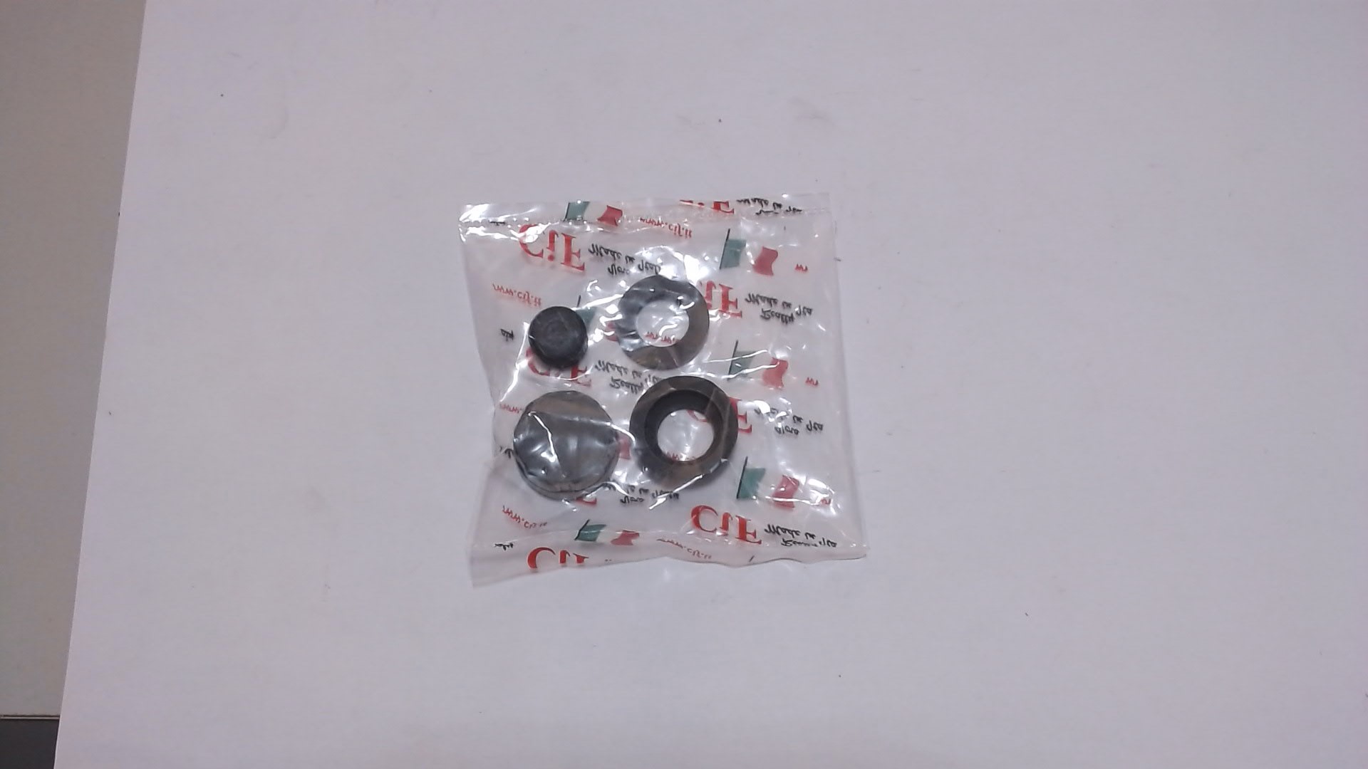 SERIE GOMMINI POMPA FRENO APE MP CIF 5704 - immagine 2