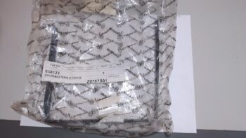 FERMABATTERIA A FASCIA PIAGGIO 658123