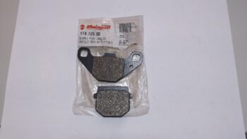 SERIE PASTIGLIE FRENO ANTERIORI PEUGEOT SUZUKI APRILIA BENELLI MALAGUTI 11972500
