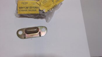 PIASTRINA FERMA PORTA PORTER VAN PIAGGIO 6941387z01000