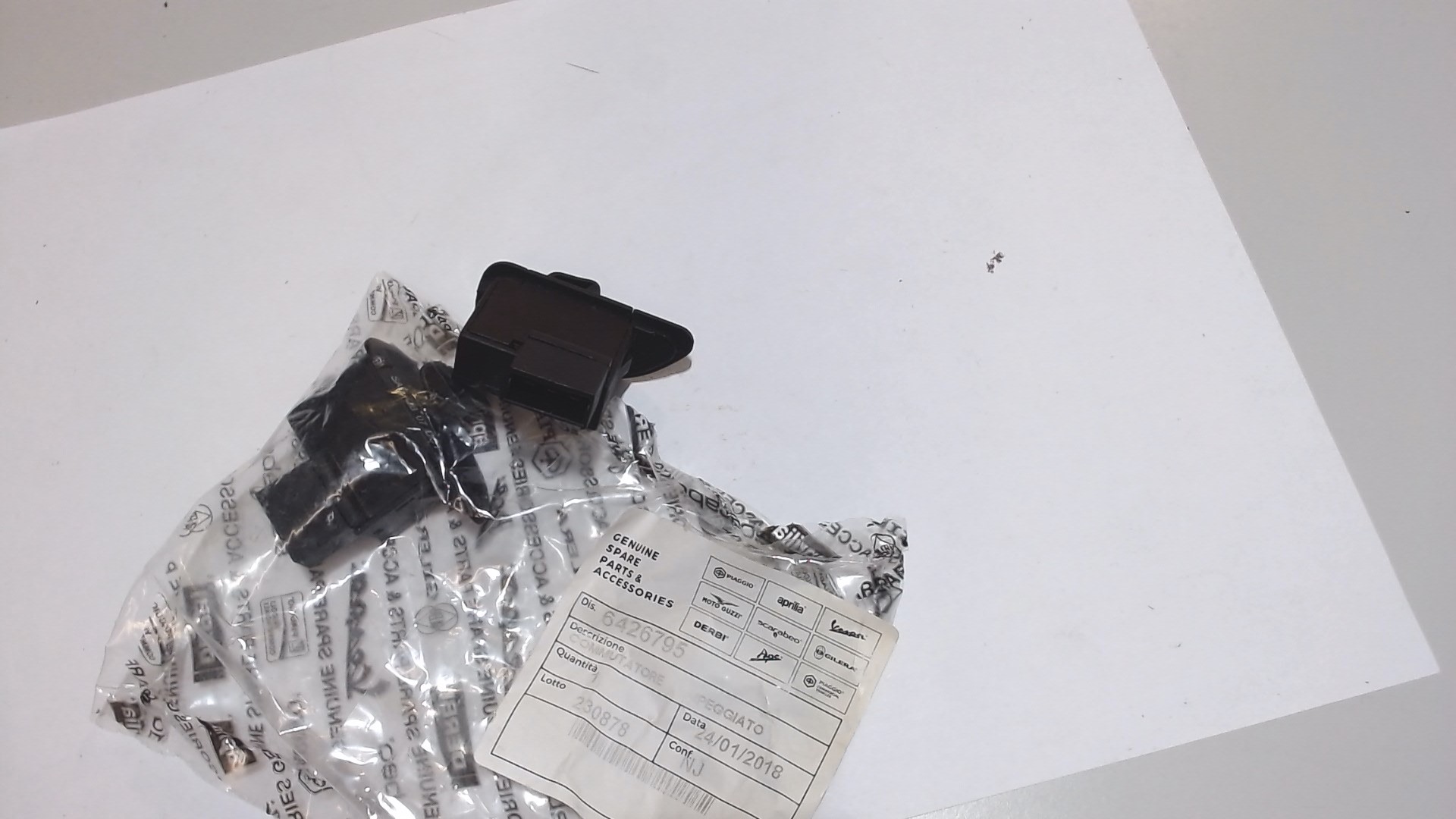 PULSANTE COMANDO FRECCE MP3 LIBERTY X10 RUNNER APRILA PIAGGIO 6426795 - immagine 3