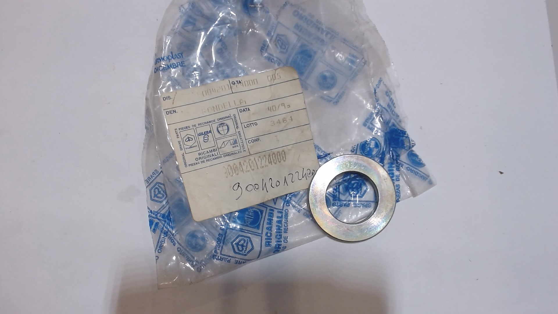 RONDELLA MOZZO ASSE RUOTA ANT. PORTER QUARGO PIAGGIO 9004201224000