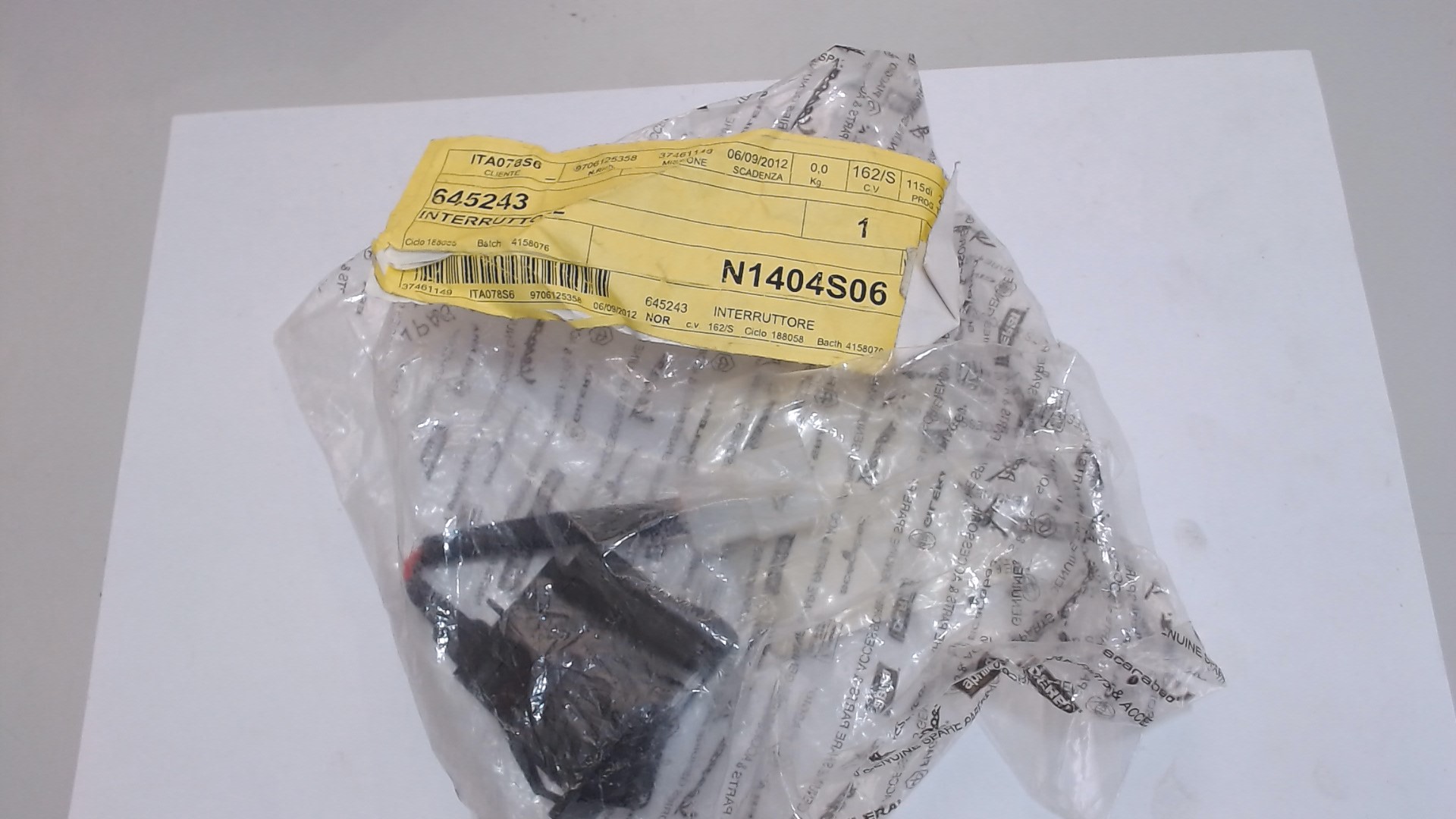 INTERRUTTORE VENTOLA RISCALDAMENTO APE MP 501 601 PIAGGIO 645243 - immagine 2