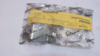 STAFFA SUPPORTO PARAURTI QUARGO PIAGGIO 644462