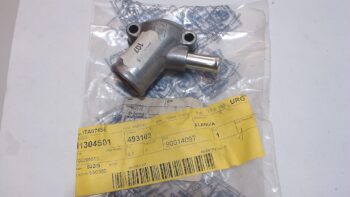 FLANGIA POMPA ACQUA QUARGO PORTER PIAGGIO 493102