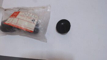 TAPPO ALIMENTAZIONE OLIO MOTORE RC 600 GILERA 321836