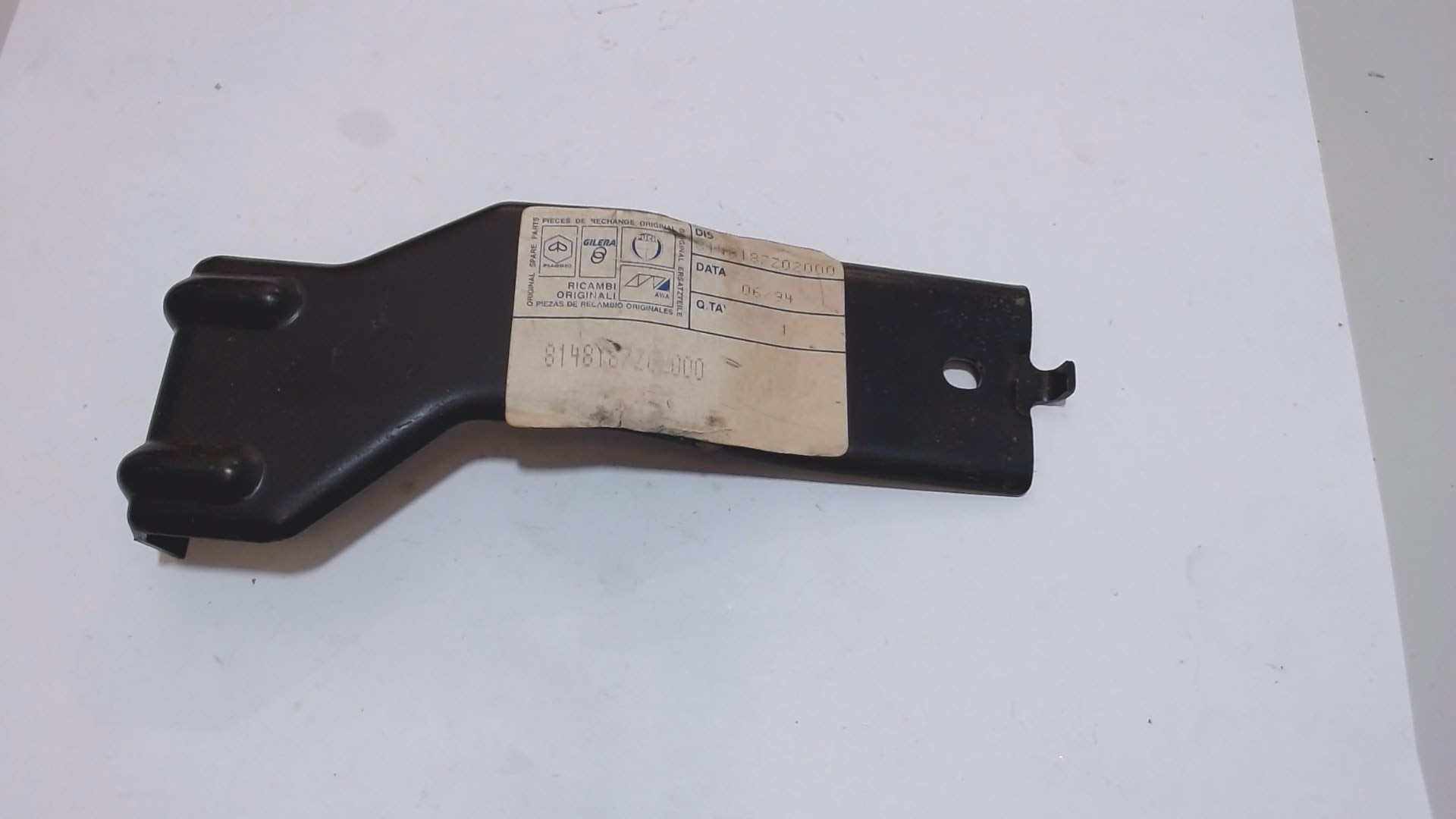 STAFFA SUPPORTO RETRONEBBIA PORTER PIAGGIO 8148187Z02000