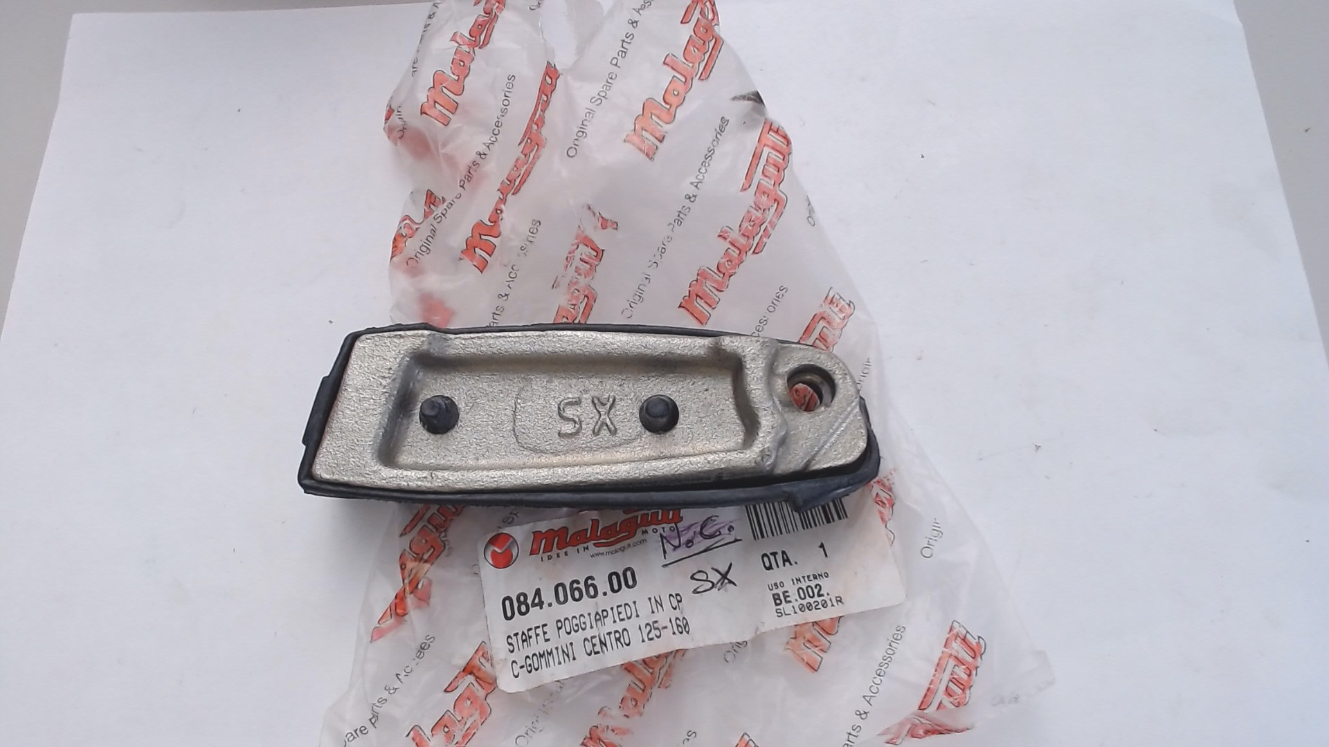 POGGIAPIEDE PASSEGGERO SX CENTRO 50 MALAGUTI 08406600 - immagine 3