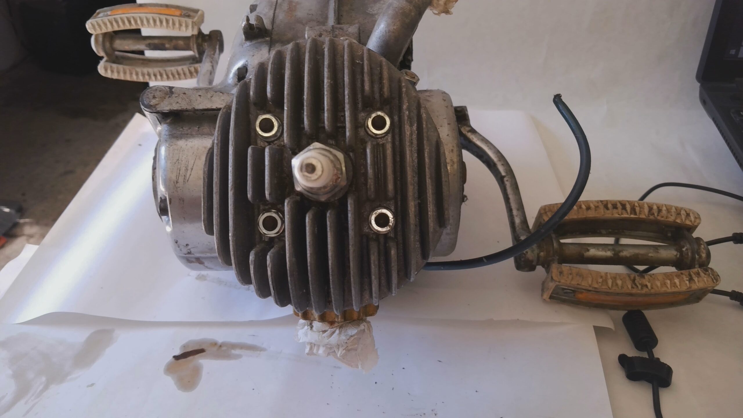 BLOCCO MOTORE BENELLI 50 A PEDALI - immagine 8