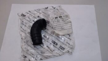 TUBO RACCORDO TERMOSTATO  PIAGGIO GILERA 840826