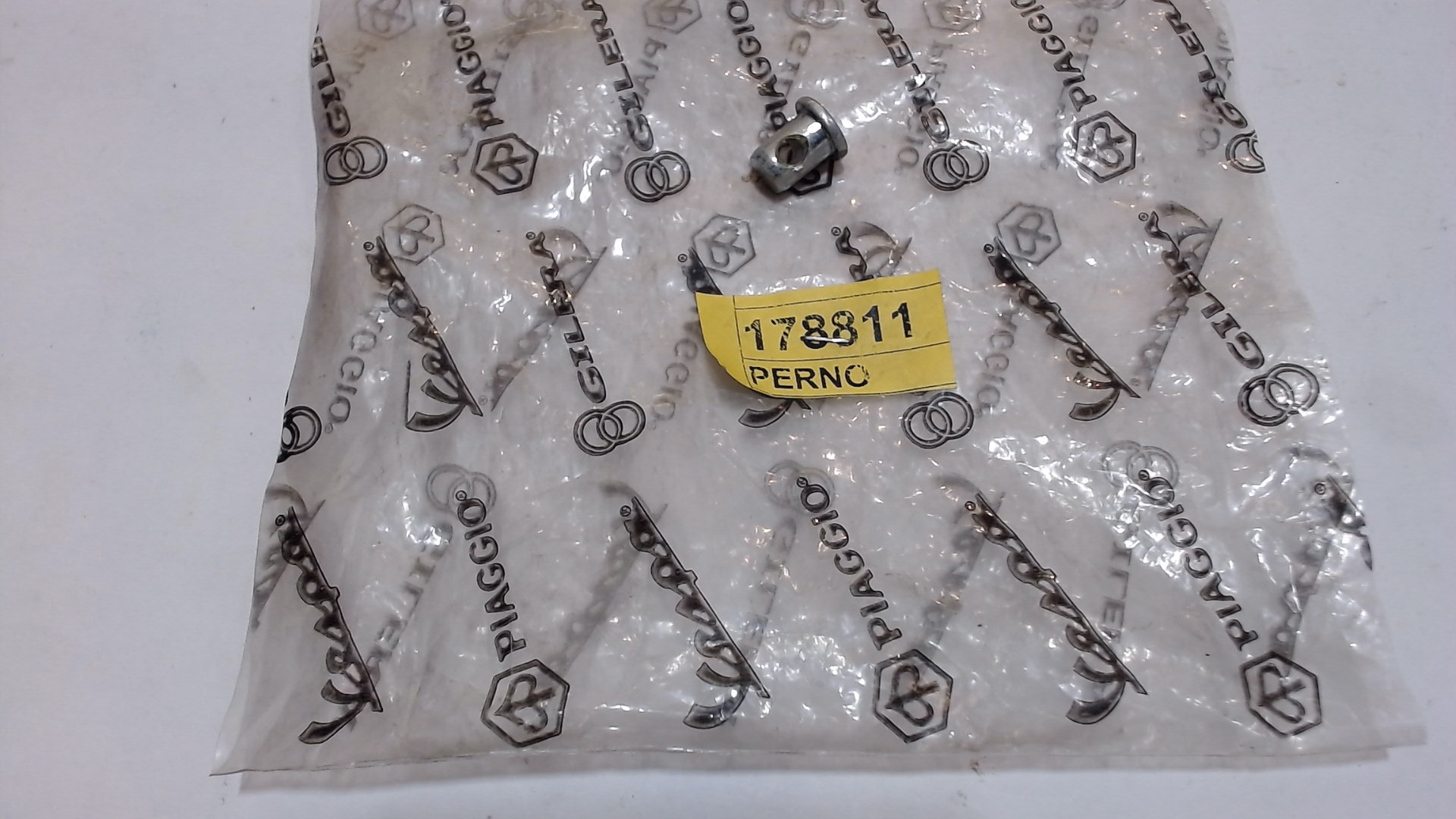 PERNO DISCO PORTAGANASCE APE TM 602 703 PIAGGIO 178811