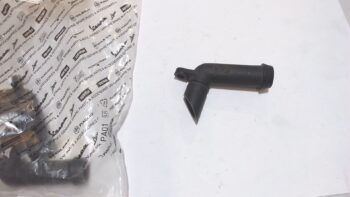 TUBO SFIATO COPERCHIO CARTER VOLANO PIAGGIO APRILIA - PIAGGIO 829047