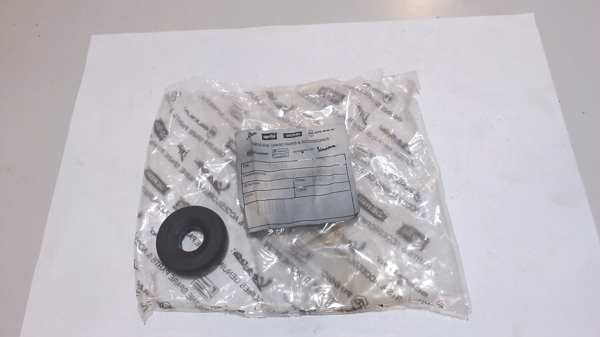 TAMPONE AMMORTIZZATORE ANT MP3 HEXAGON PIAGGIO 174874