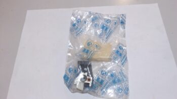 BATTUTA CHIUSURA PORTA DX PIAGGIO APE PIAGGIO 1826654