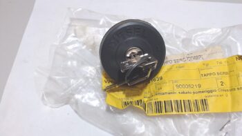 TAPPO SERBATOIO CARBURANTE APE CAR MAX DIESEL PIAGGIO 261639