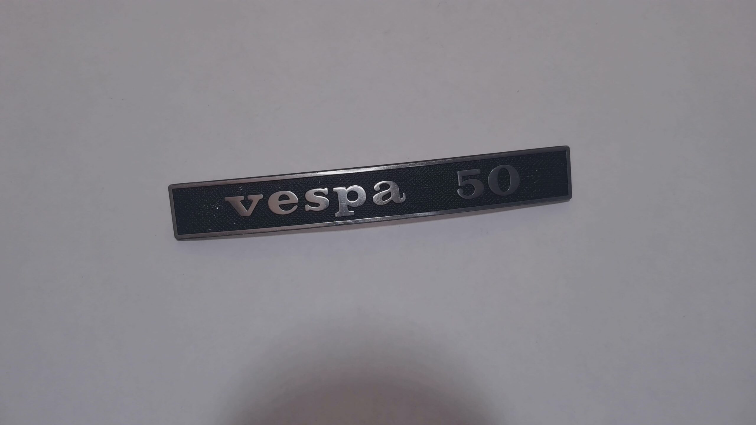 TARGHETTA POSTERIORE VESPA 50 CIF 5754