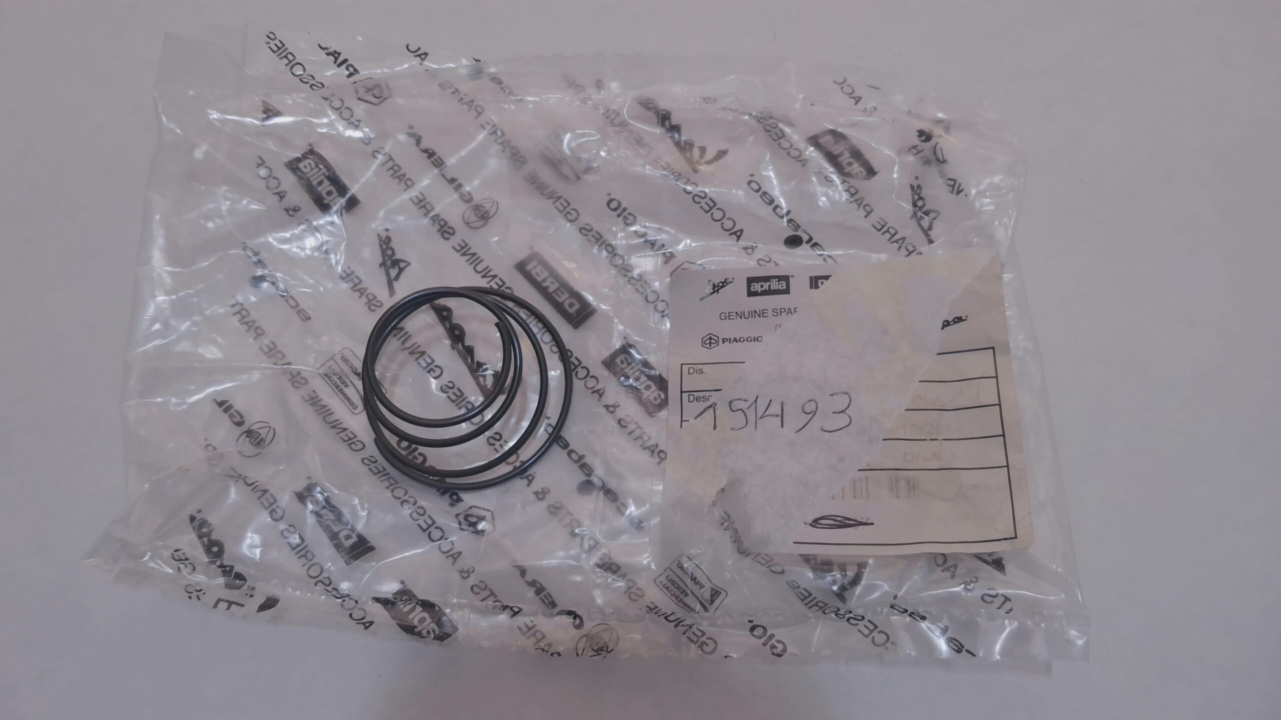 MOLLA INGRANAGGIO AVVIAMENTO APE PIAGGIO 151493