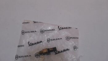 INTERRUTTORE STOP ORIGINALE PIAGGIO 126938