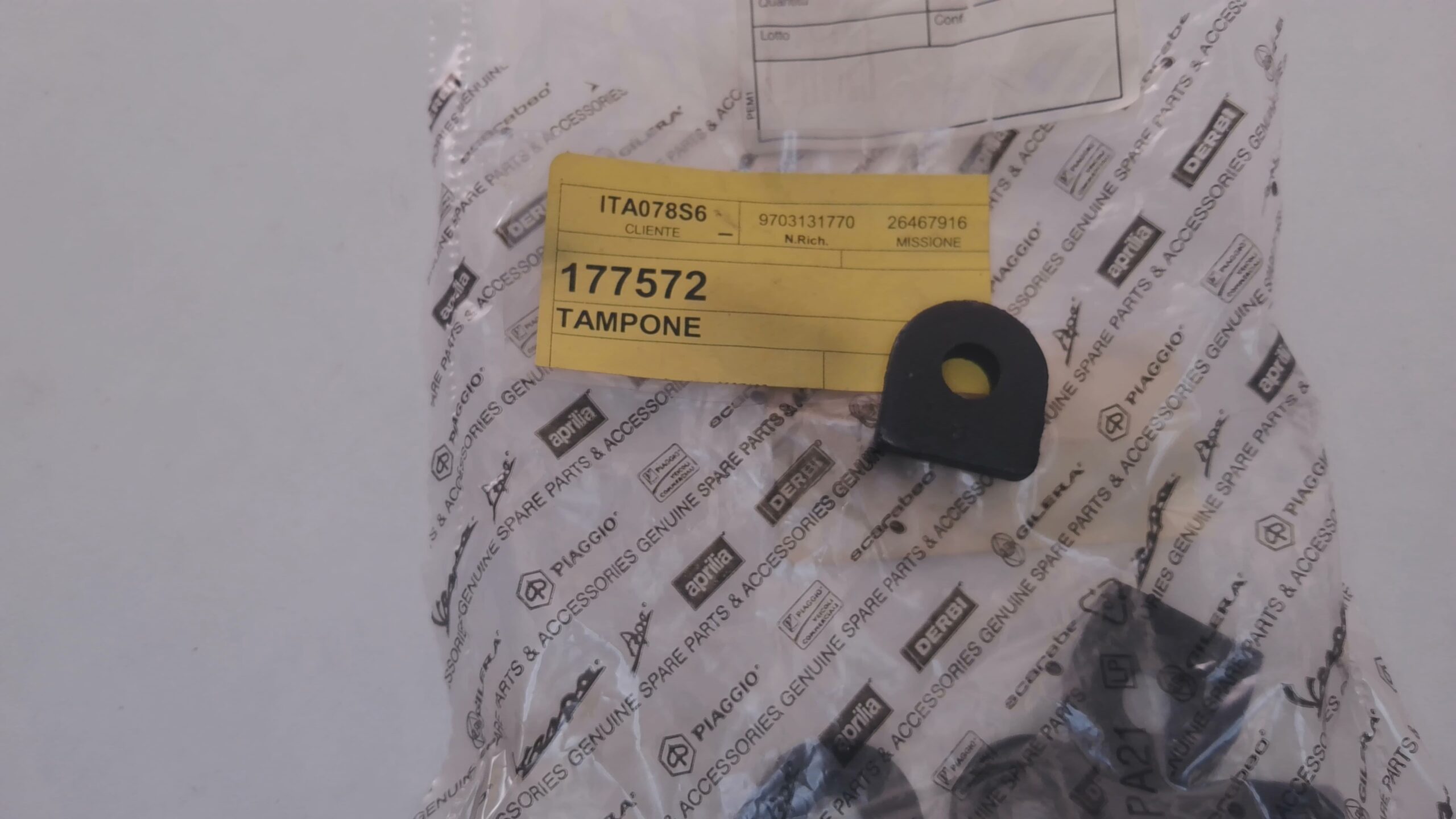 GOMMINO TIRANTE ASTA CAMBIO APE PIAGGIO 177572 - immagine 3