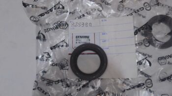 PARAOLIO LATO PULEGGIA 24x35x7 APRILIA-DERBI-GILERA-PIAGGIO 82538R