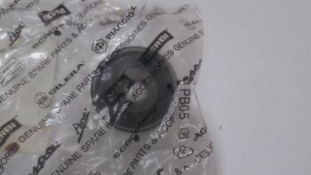 PIATTELLO SPINGIMOLLA FRIZIONE APE 601-703 PIAGGIO 133425
