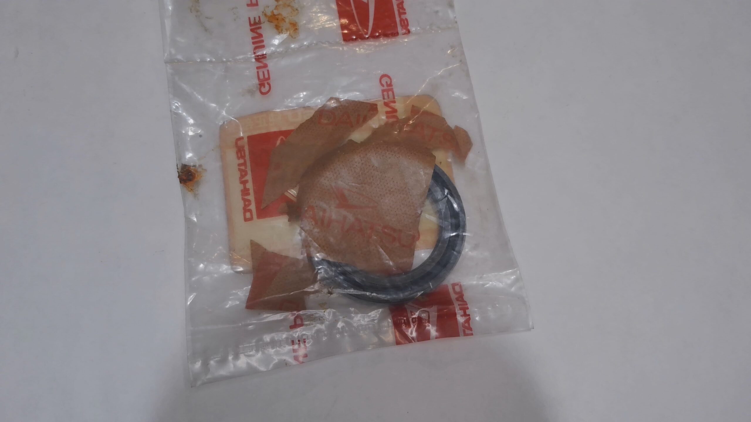 PARAOLIO SCATOLA CAMBIO PORTER PIAGGIO 9004310036000 - immagine 3