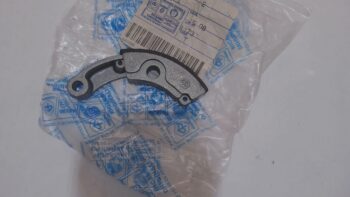 MASSETTA GANASCIA FRIZIONE PUCH P1 PIAGGIO 440565