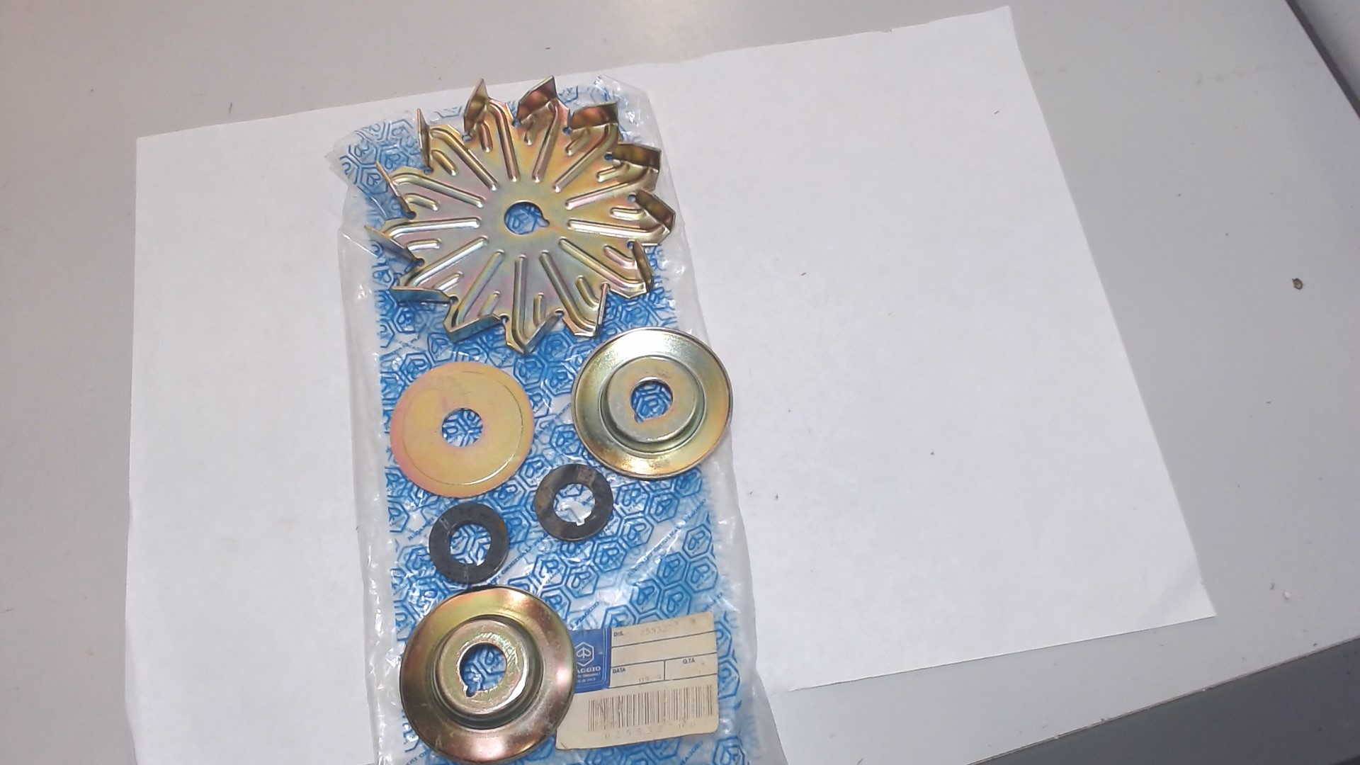 KIT VENTOLA ALTERNATORE APE POKER PIAGGIO 255327 - immagine 3