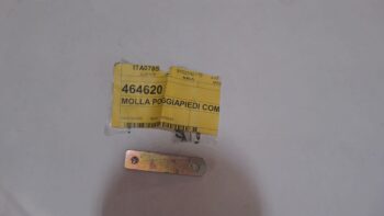MOLLA - PIASTRINA POGGIAPIEDI PIAGGIO 464620