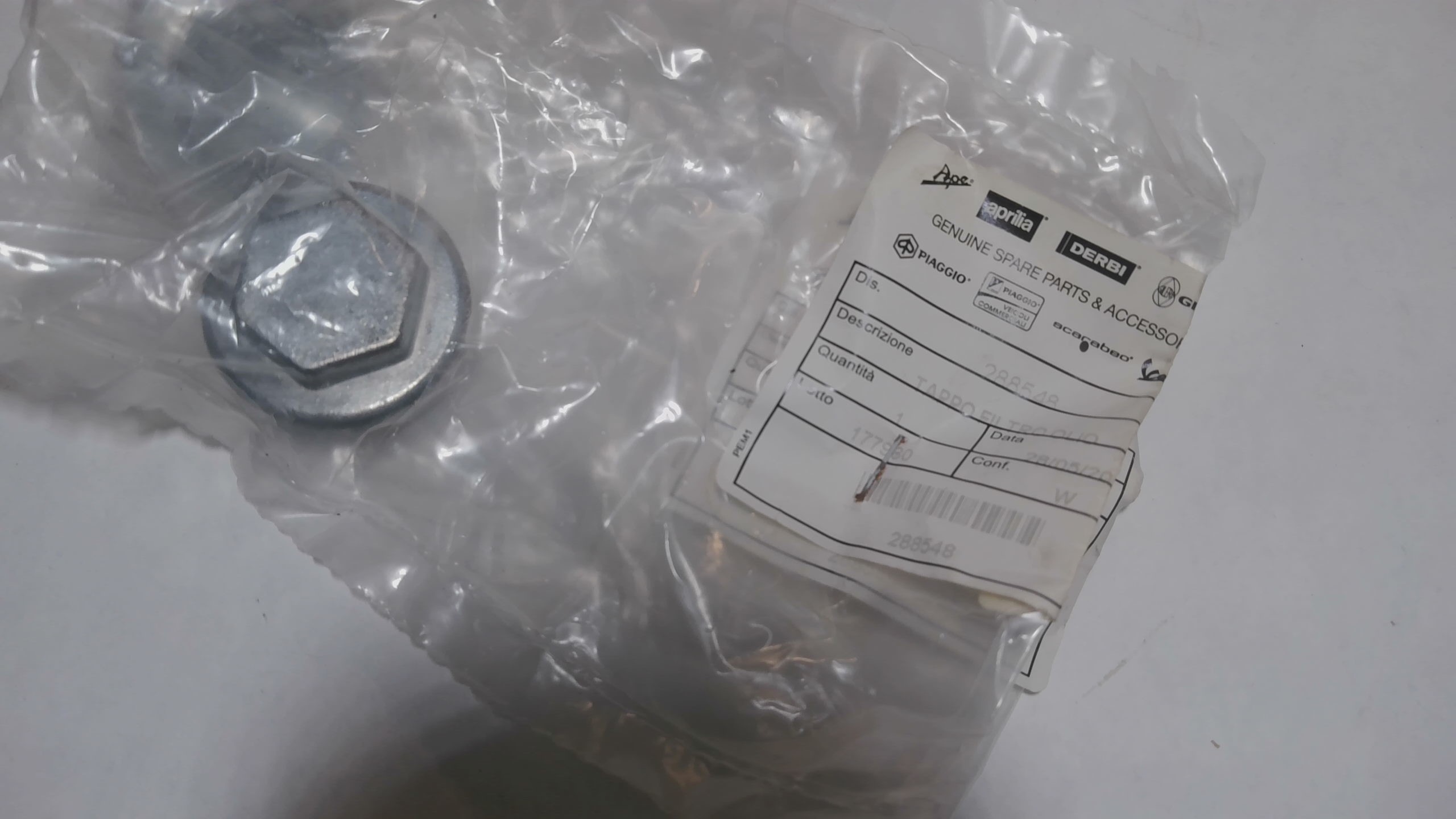 TAPPO FILTRO OLIO APRILIA PIAGGIO 288548