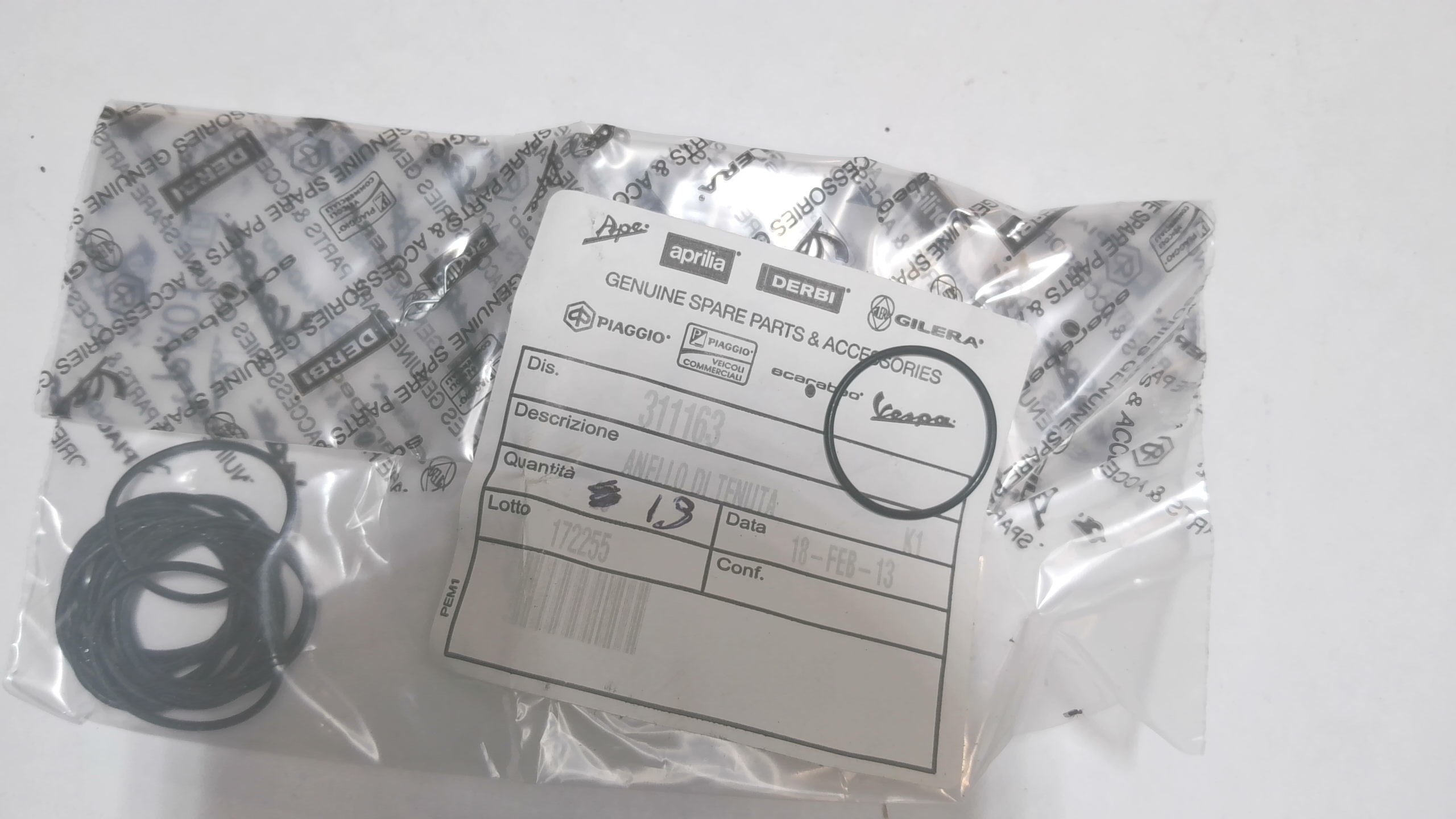 Coperchio Laterale Volano E Pompa Acqua Originale Piaggio/Aprilia/Derbi - Foto 12