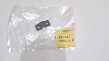 PONTICELLO PERNO SERRATURA SELLA ZIP FLY LIBERTY PIAGGIO 296743