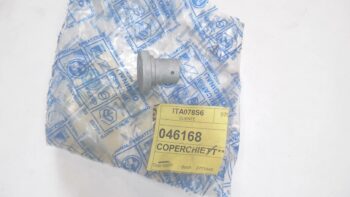 COPERCHIETTO RUBINETTO BENZINA VESPA PX 125-150 - 200 E PIAGGIO 046168