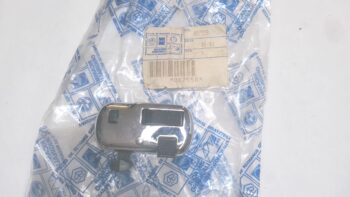 PULSANTE X DEVIATORE LUCI LATO DX  VESPA PIAGGIO 087558