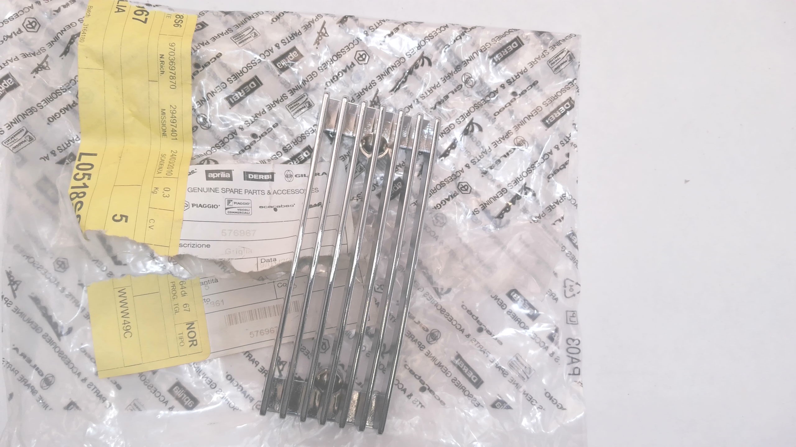 GRIGLIA COPRISTERZO CROMATA VESPA PX PIAGGIO 576967