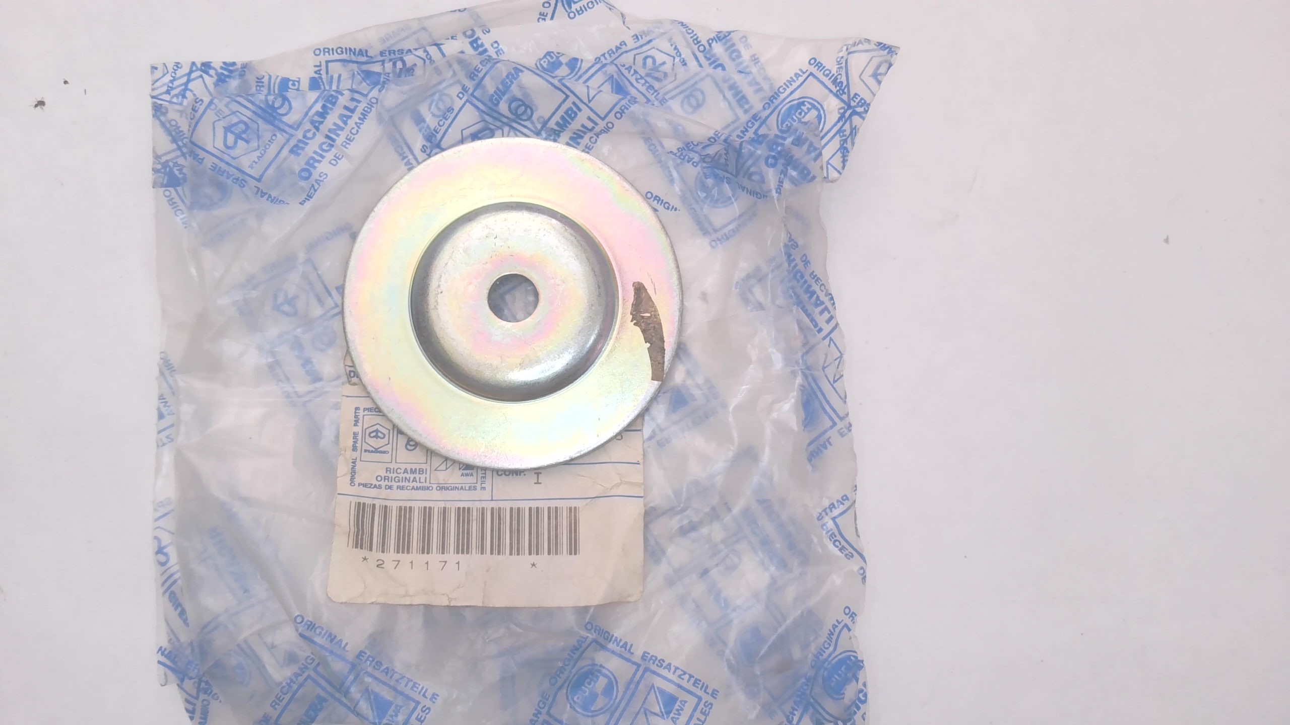 PIATTELLO INF. SUPPORTO MOTORE APE TM 602- 703 BENZ. PIAGGIO 271171 - immagine 3