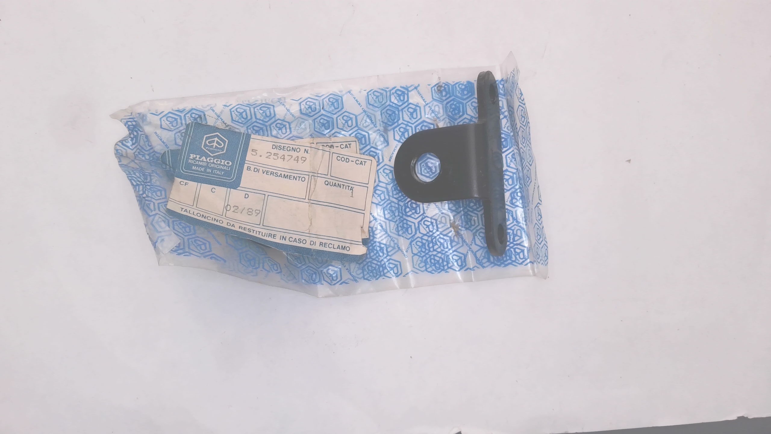 SQUADRETTA PEDALE FRENO POST. COSA PIAGGIO 254749 - immagine 3