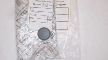 TAPPO SCATOLA DEPURATORE VESPA PX PXE PIAGGIO 050274