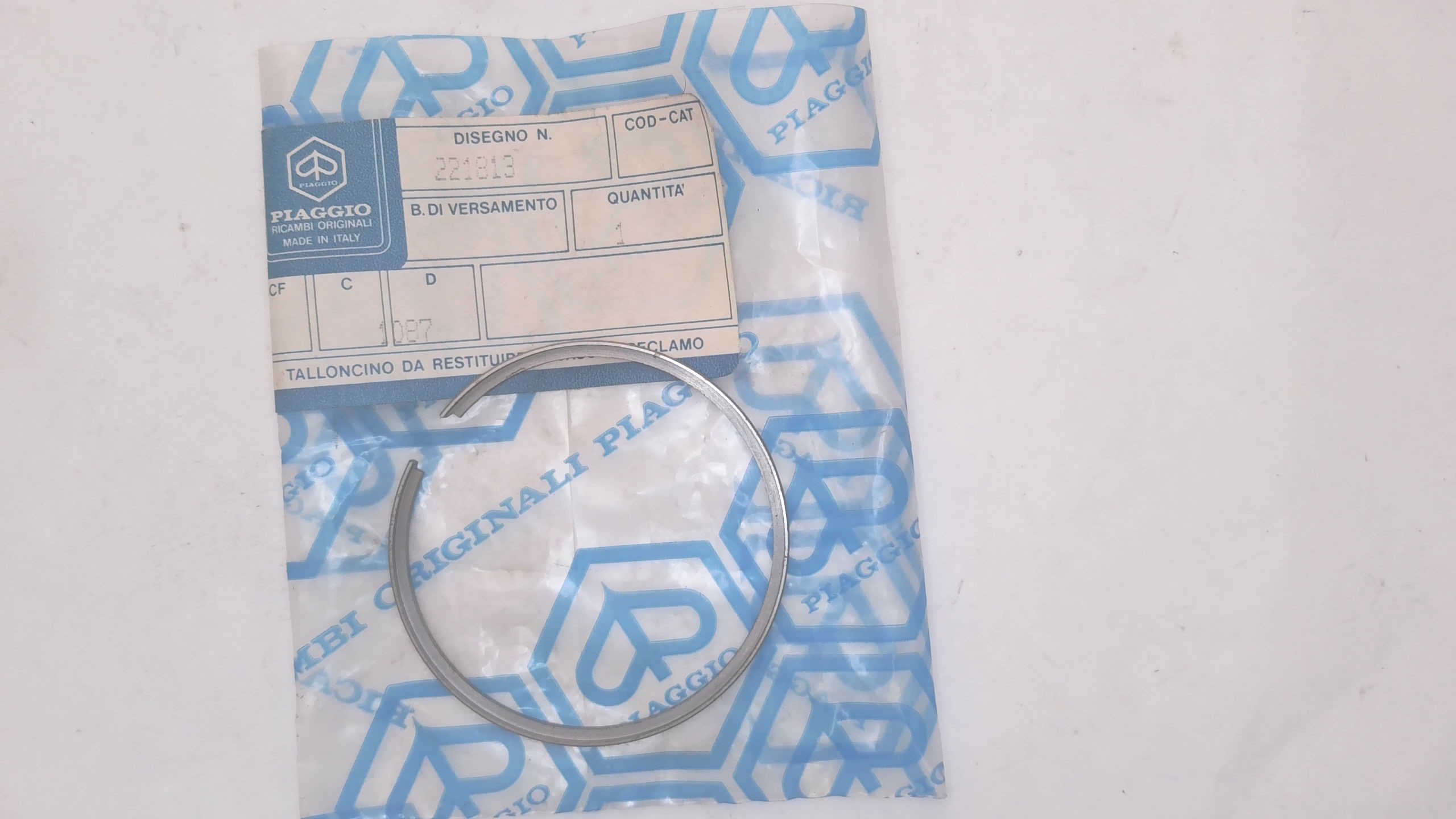 FASCIA ELASTICA VESPA PX 125E PIAGGIO 221813